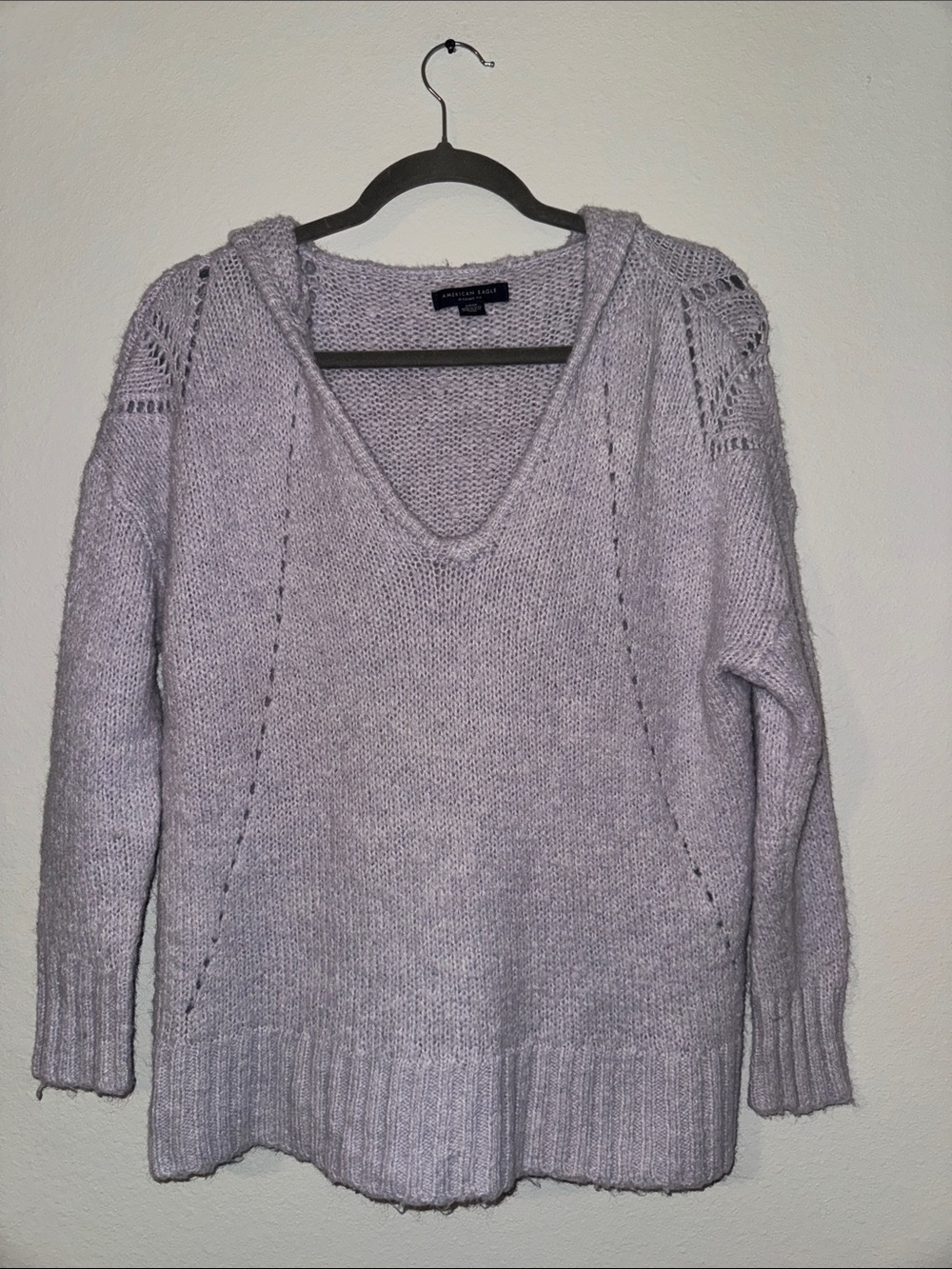 American Eagle Outfitters Lavender V-Neck Hooded Sweater